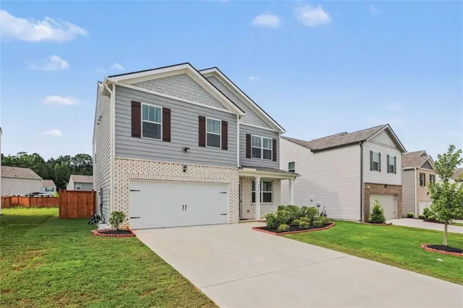 8236 Castleton Drive, Fairburn, GA 30213 - #3