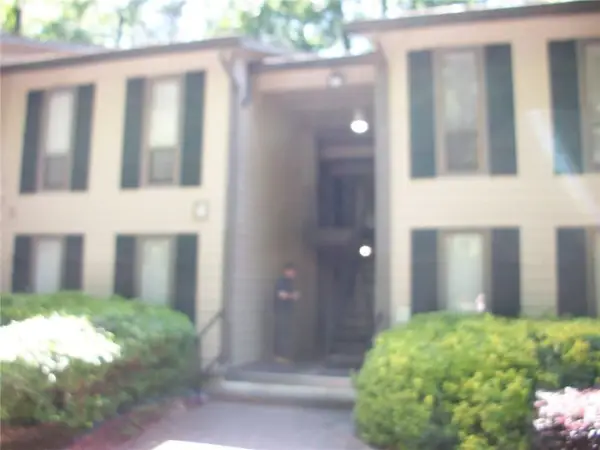 9400 Roberts Drive, Sandy Springs, GA 30350