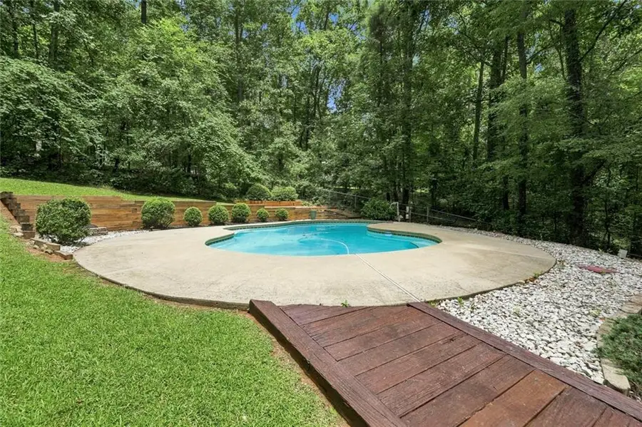 10870 Shallowford Road, Roswell, GA 30075 - #2