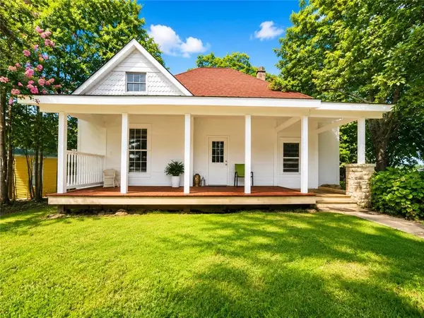 1090 Forest Avenue, Stone Mountain, GA 30083