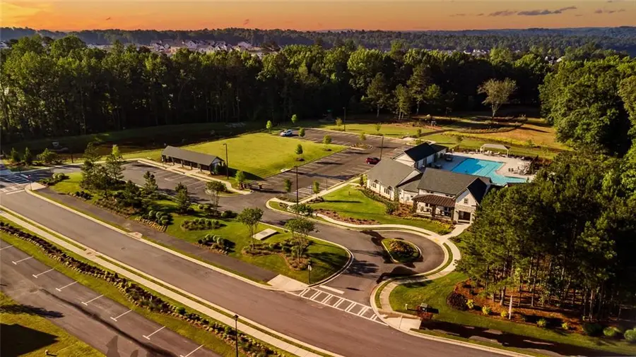 850 Crystal Lakes Parkway, Hoschton, GA 30548 - #3