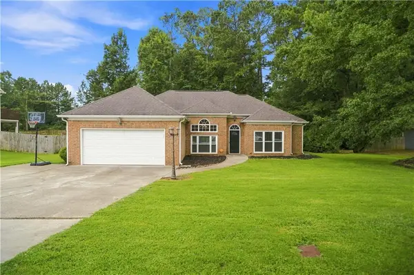 3505 Garden Walk Ln, Loganville, GA 30052