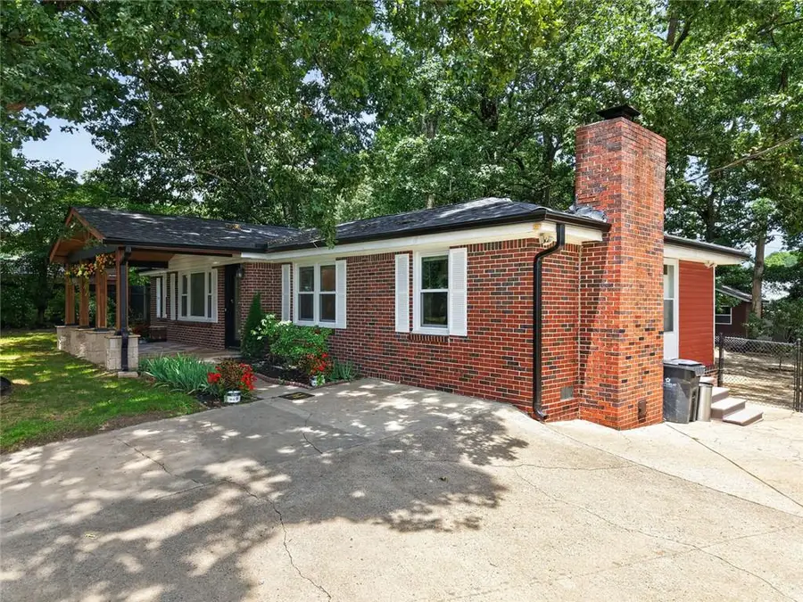 797 E Morningside Drive, Lawrenceville, GA 30043 - #3