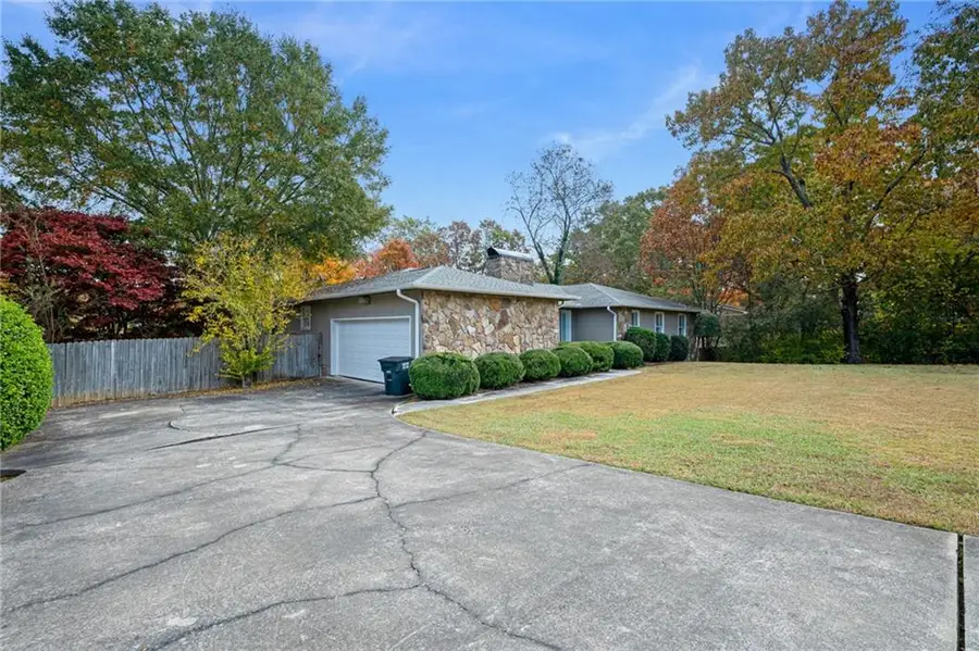 127 Windsor Drive, Calhoun, GA 30701 - #3
