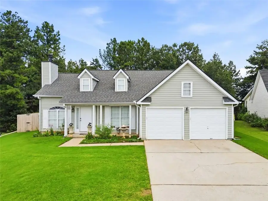 1016 Meadow Glen Circle, Fairburn, GA 30213 - #2