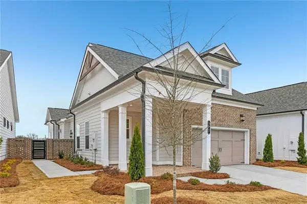 126 Herring Drive, Hoschton, GA 30548