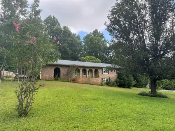 105 Ponderosa Drive, Dallas, GA 30157