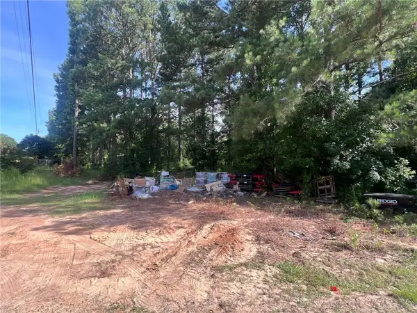 1856 18 East Highway, Macon, GA 31217