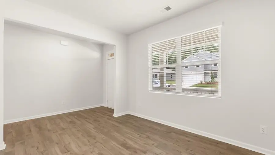 8174 Coldstream Drive, Fairburn, GA 30213 - #3