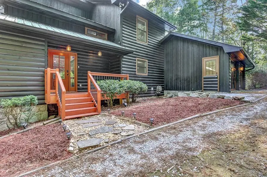 450 Flat Creek Circle, Blue Ridge, GA 30513 - #2