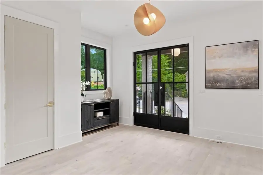 952 Cumberland Road Ne, Atlanta, GA 30306 - #2