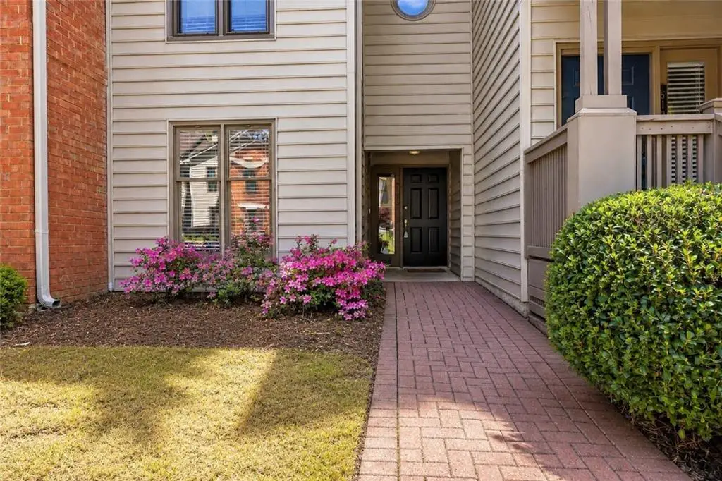 507 Garden Court, Atlanta, GA 30328 - #1