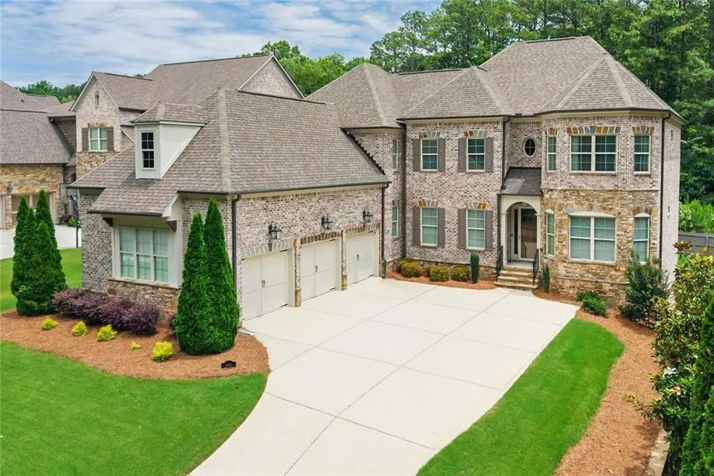 3156 Shadow Creek, Roswell, GA 30075 - #1