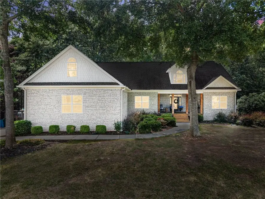 860 Lakeview Drive, Commerce, GA 30529 - #2