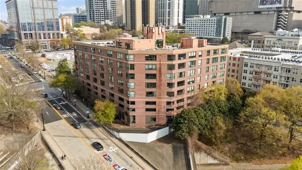 115 W Peachtree Place Nw #509, Atlanta, GA 30313