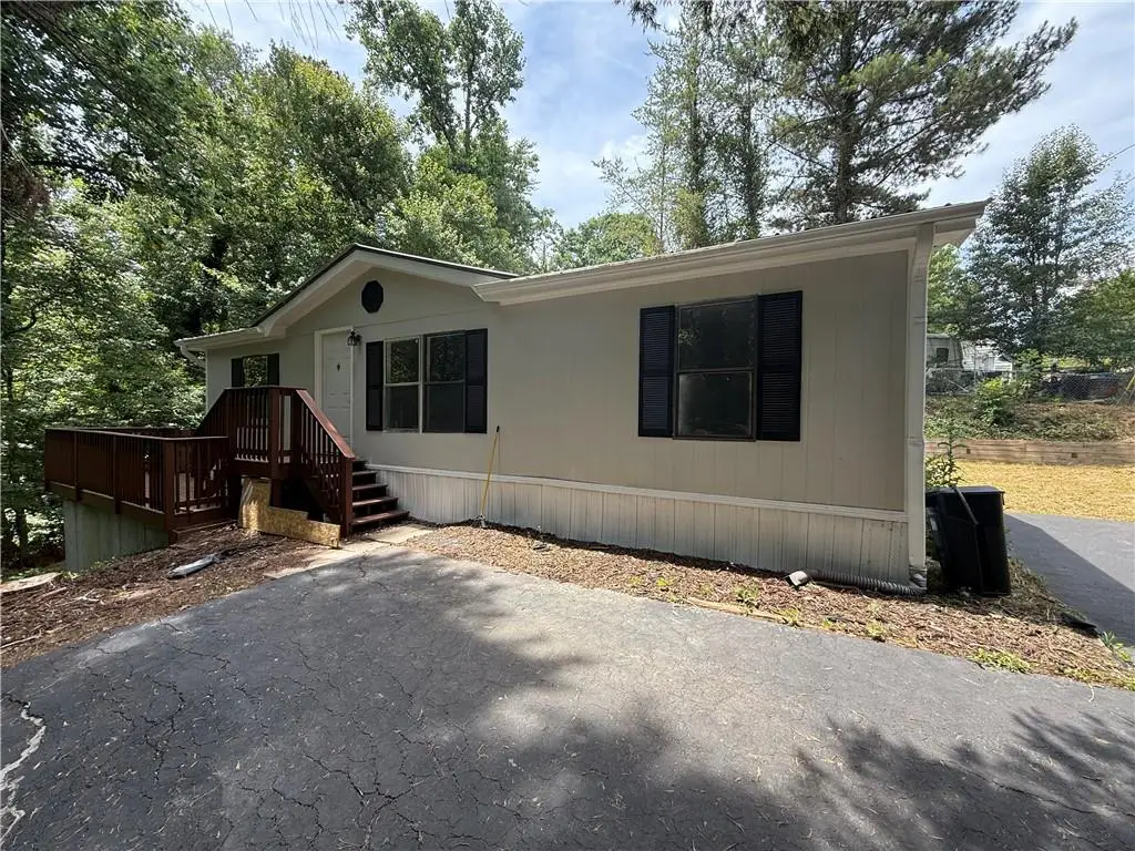 6295 Malibu Ridge, Flowery Branch, GA 30542 - #1