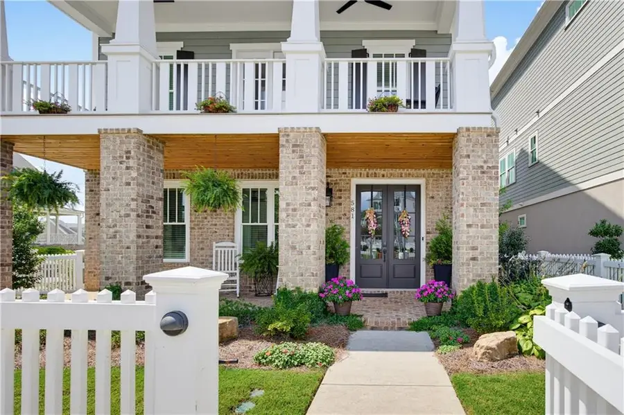 581 S Club Drive, Woodstock, GA 30188 - #3
