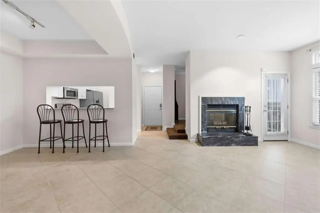 240 Renaissance Parkway Ne, Atlanta, GA 30308 - #1