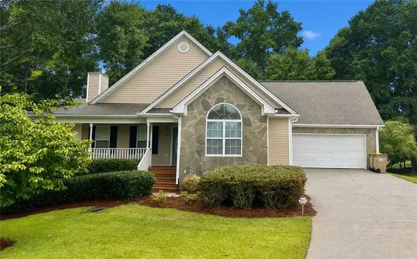 249 Legacy Drive, Hoschton, GA 30548