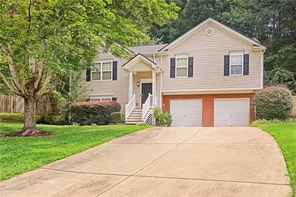 106 Trafalgar Court, Canton, GA 30114