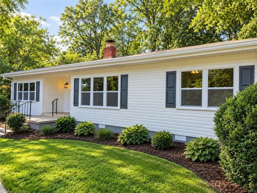 131 Mountain View Drive, Gainesville, GA 30501 - #3