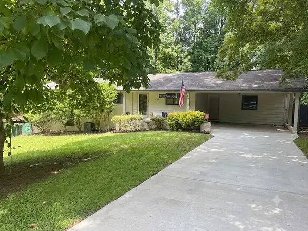 2665 Colonial Drive, College Park, GA 30337