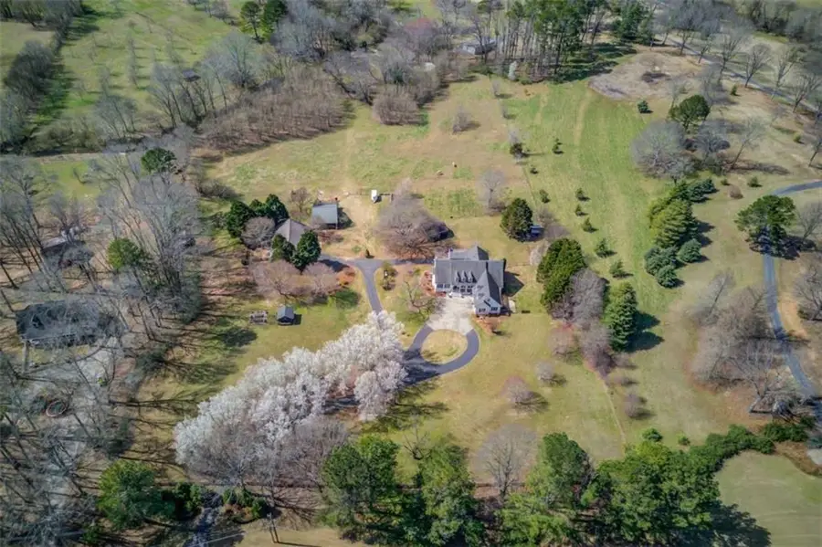 395 Bill Watkins Road, Hoschton, GA 30548 - #2