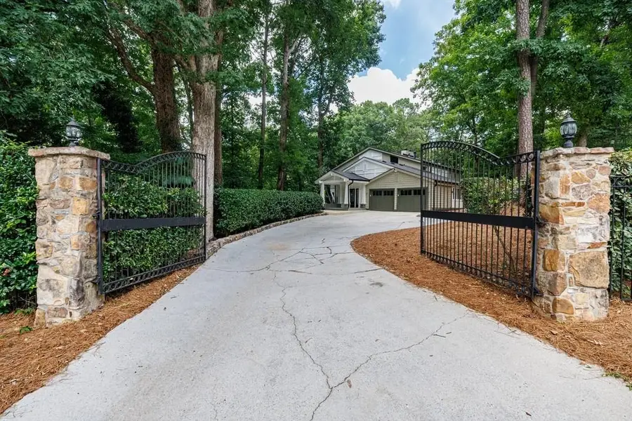 305 River Knoll Drive, Sandy Springs, GA 30328 - #2