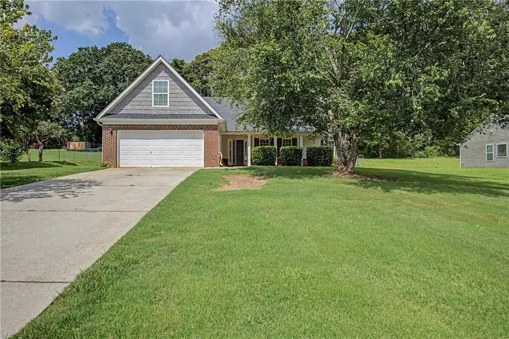 1438 Solomon Drive, Winder, GA 30680 - #1