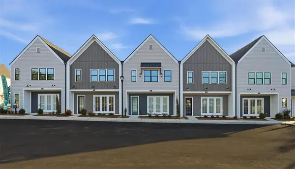 43 Peony Street, Braselton, GA 30517