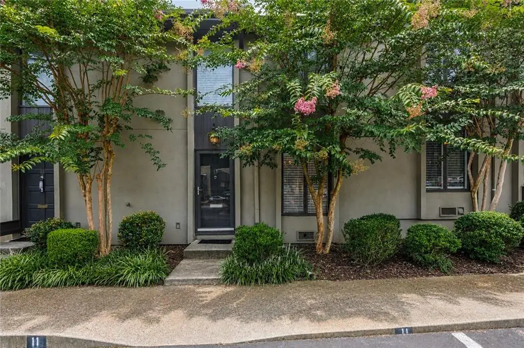 13 Ivy Square Ne, Atlanta, GA 30342 - #1