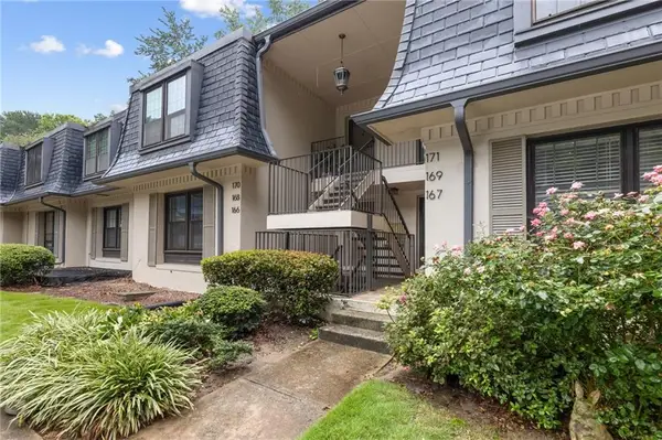 167 Maribeau Square Nw, Atlanta, GA 30327