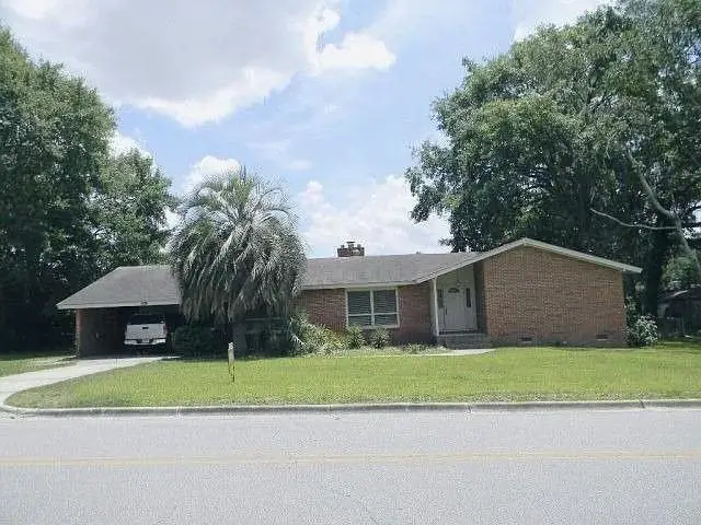 5011 Peachtree Street, Valdosta, GA 31605 - #1