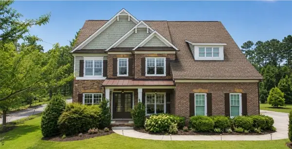 940 Lake Charles Drive, Roswell, GA 30075