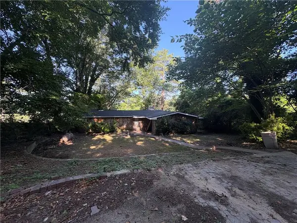 2322 E Lake Drive, Conyers, GA 30307