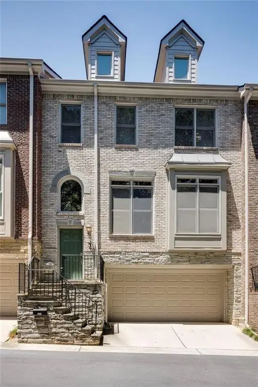 5561 Julian Place, Atlanta, GA 30342 - #3