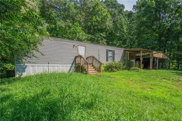 157 Neal Valley Lane, Commerce, GA 30530