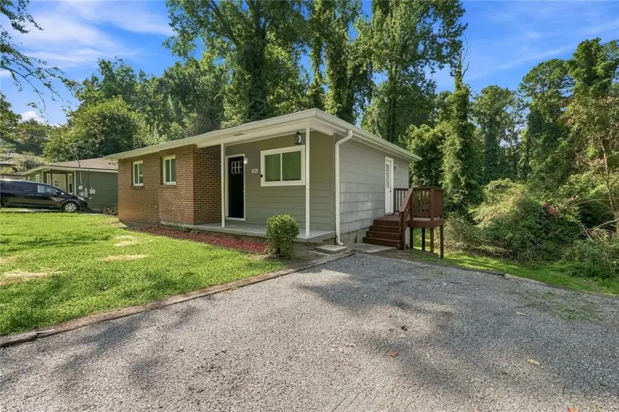 2889 Delray Drive Nw, Atlanta, GA 30318 - #2