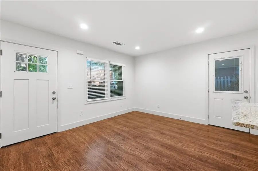 364 Brooks Avenue Sw, Atlanta, GA 30310 - #3
