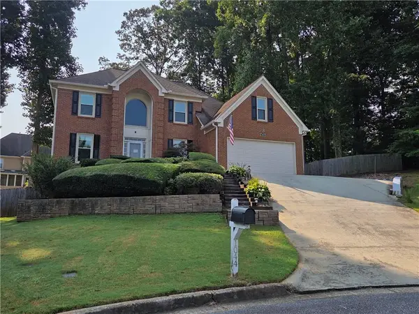 1044 Bellaire Court, Lawrenceville, GA 30043