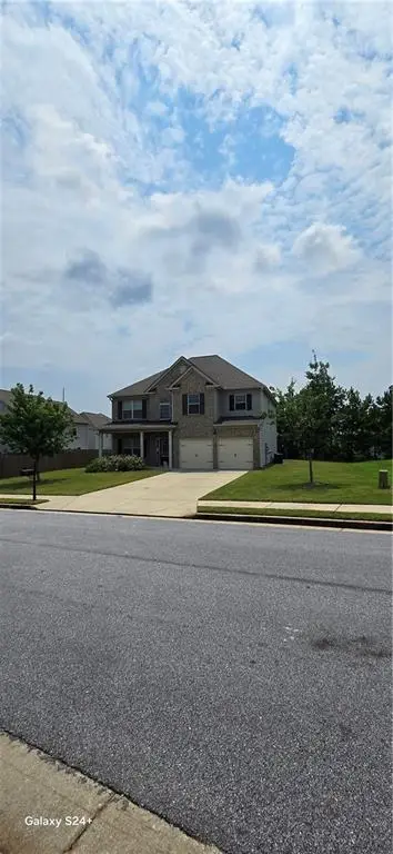 2802 Lydias Walk, Conyers, GA 30012