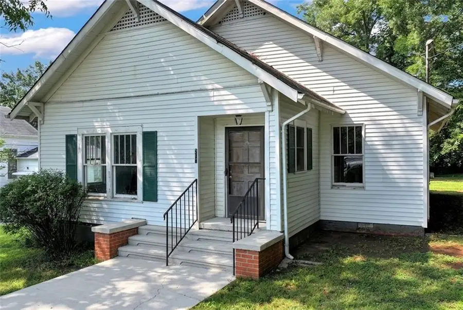 267 Washington Street, Jefferson, GA 30549 - #3