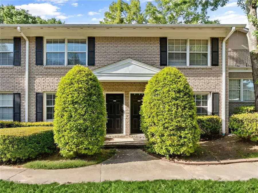 2232 Dunseath Avenue Nw #404, Atlanta, GA 30318 - #3