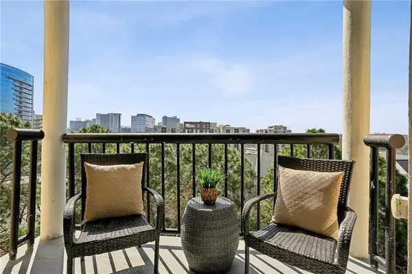 1 Biscayne Drive Nw #PH6, Atlanta, GA 30309