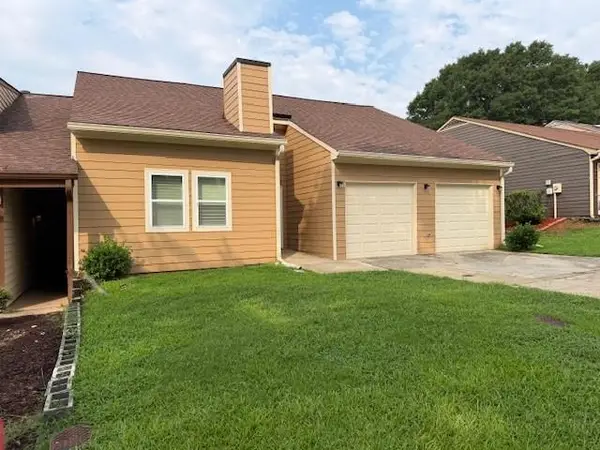 1541 Burnstone Drive, Stone Mountain, GA 30088
