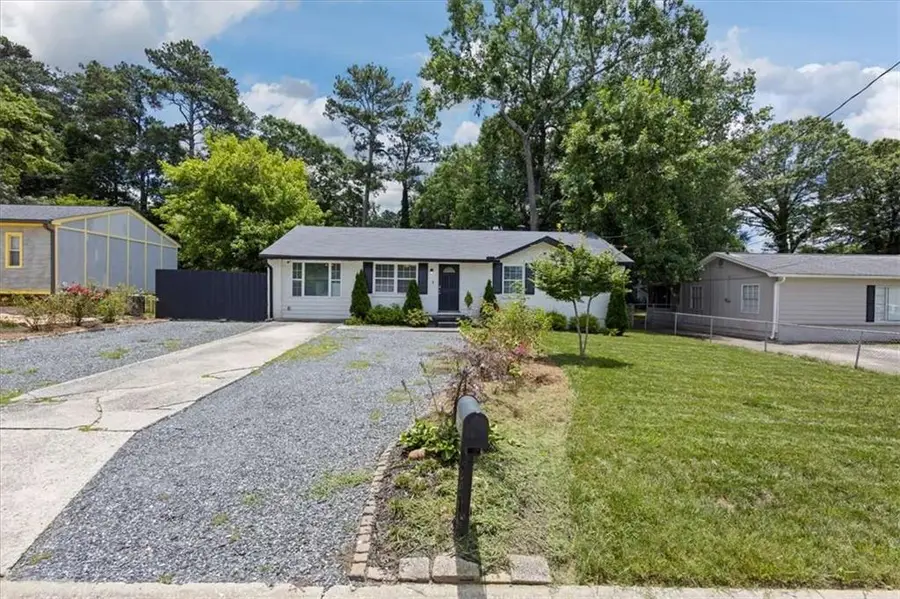 255 Hummingbird Way, Riverdale, GA 30274 - #2
