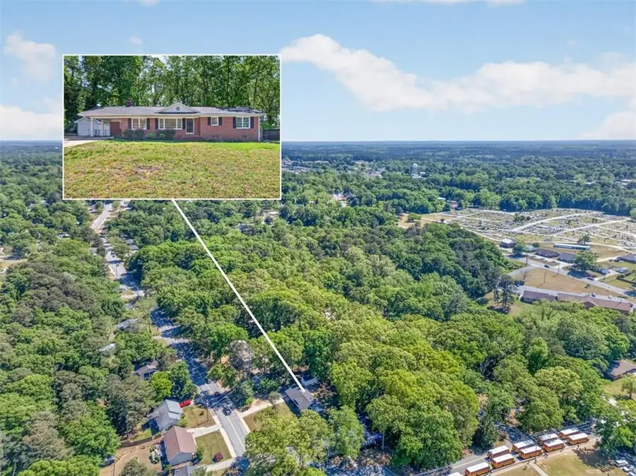 234 N 5th Avenue, Winder, GA 30680 - #2