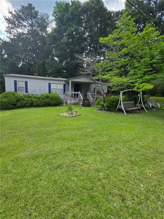 3825 N Goddard Road N, Lithonia, GA 30038