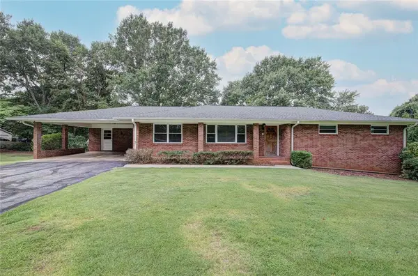 18 Jones Mill Place, Cartersville, GA 30120