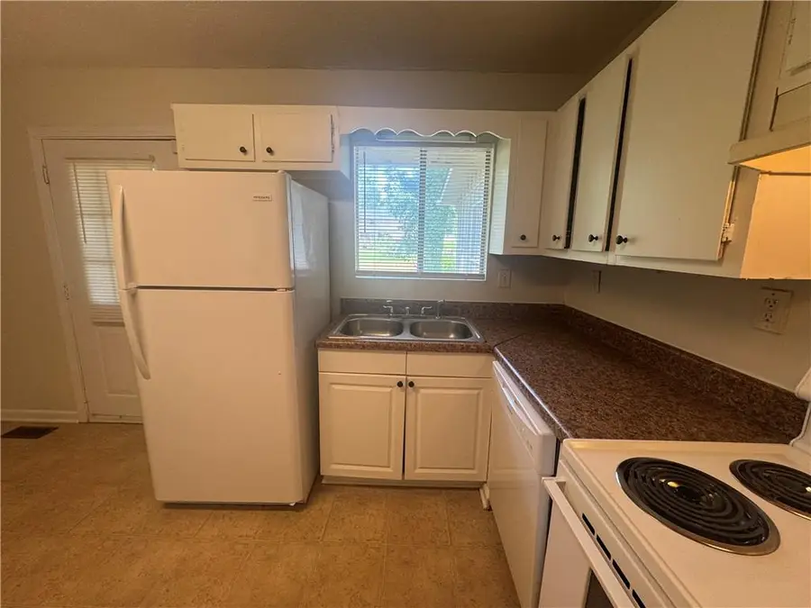8497 Stonewall Jackson Drive, Jonesboro, GA 30238 - #3